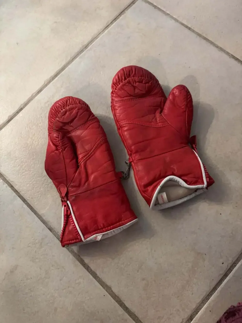 Vintage Heini Hemmi Red Leather Ski Mittens 1980s Swiss Mountaineering Gloves SM